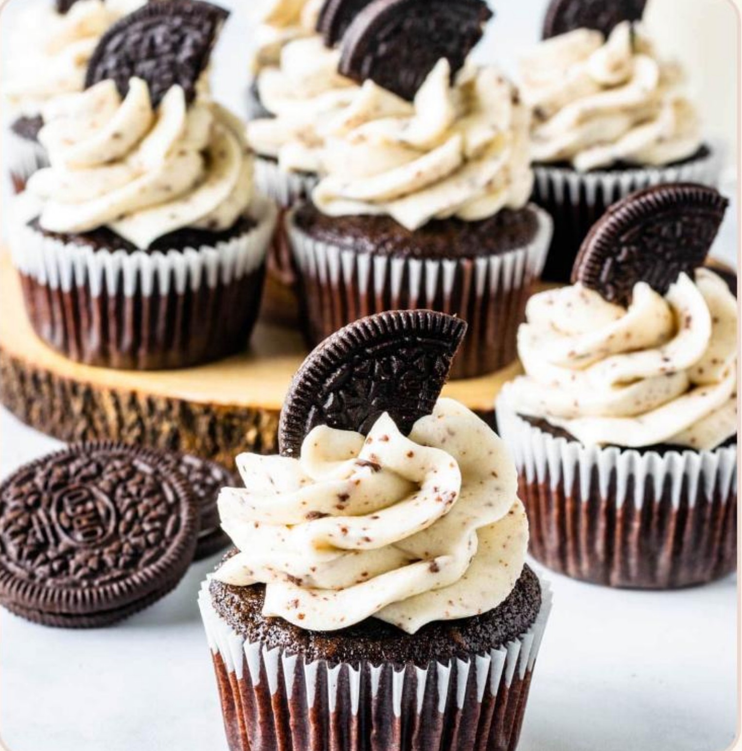 Cookies and cream cupcakes featured in the Sophisti-Cake menu